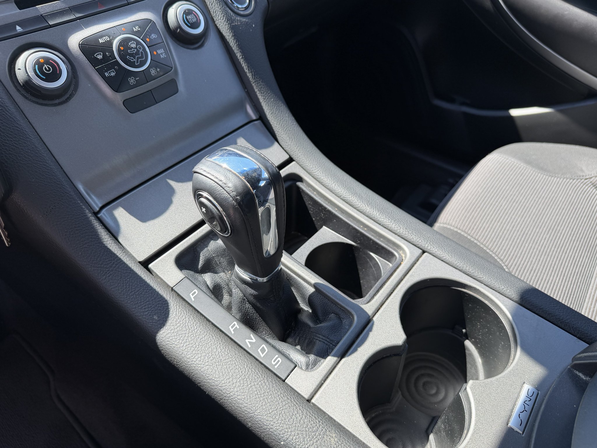 2018 Ford Taurus SEL - Photo 30
