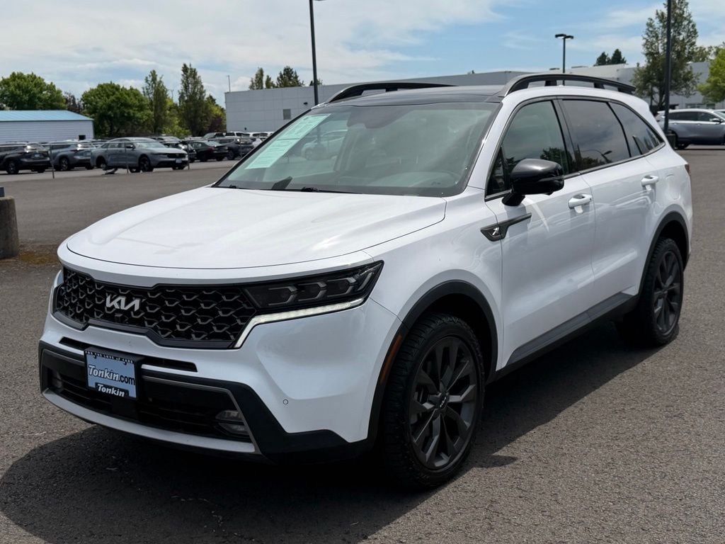 Used 2022 Glacial White Pearl Kia X-Line SX Prestige image 4