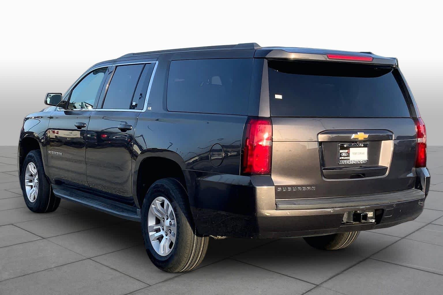 Used 2017 Tungsten Metallic Chevrolet LT image 12