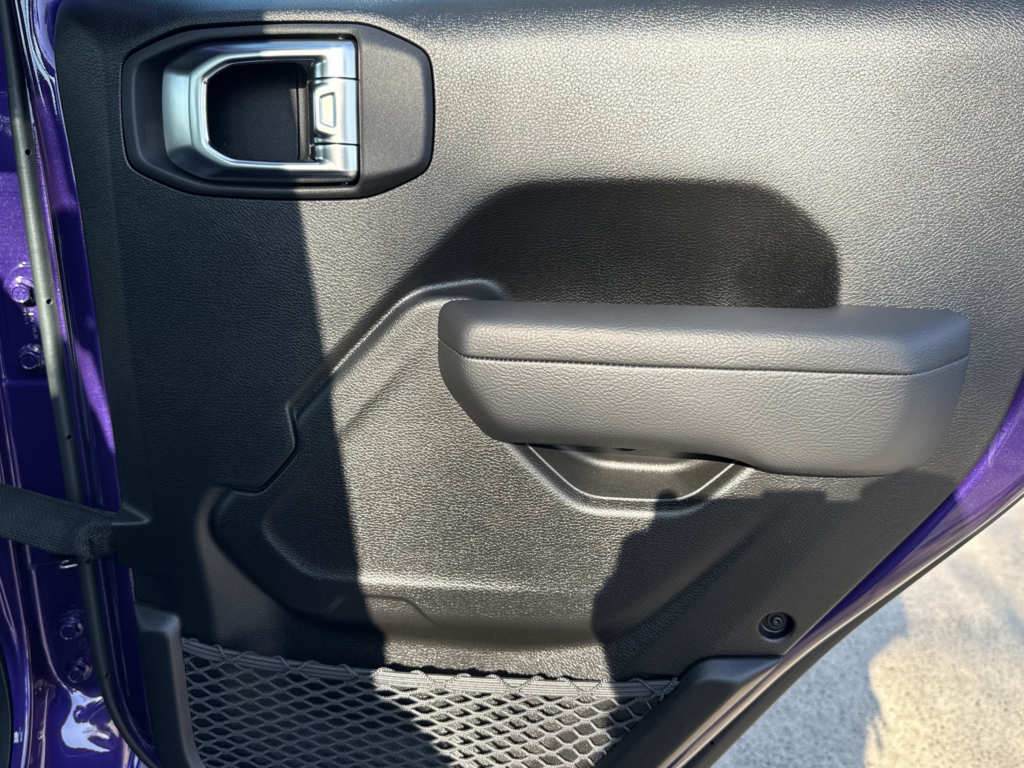 New 2026 Reign Jeep Sport image 16