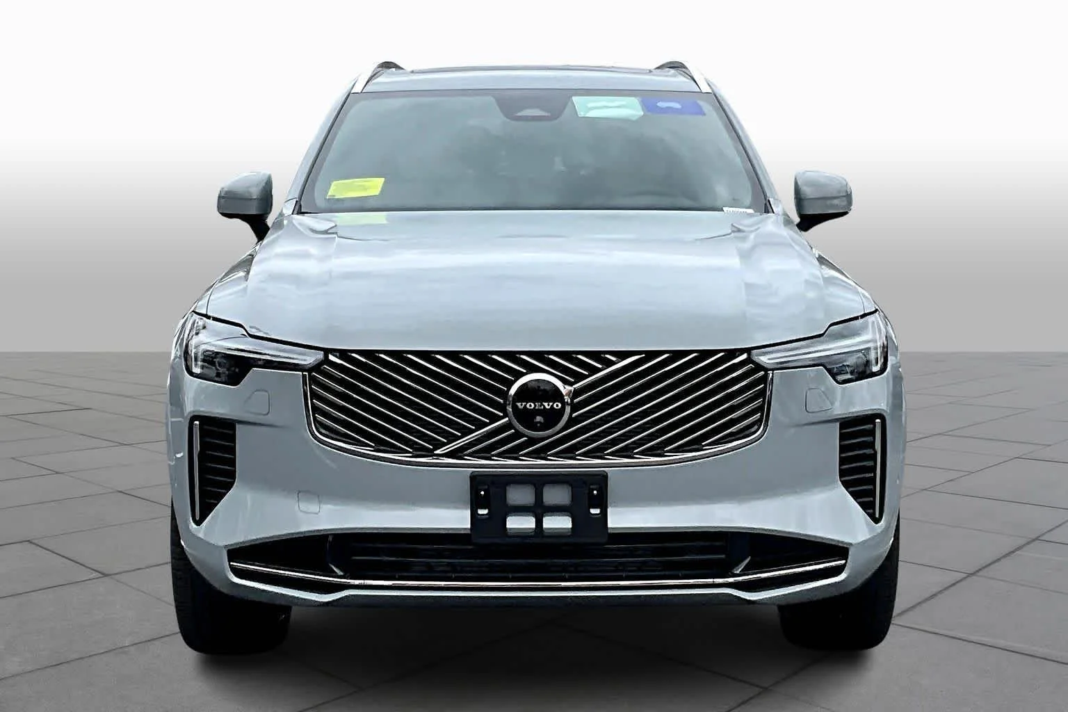 New 2026 Vapour Grey Volvo Plus image 2