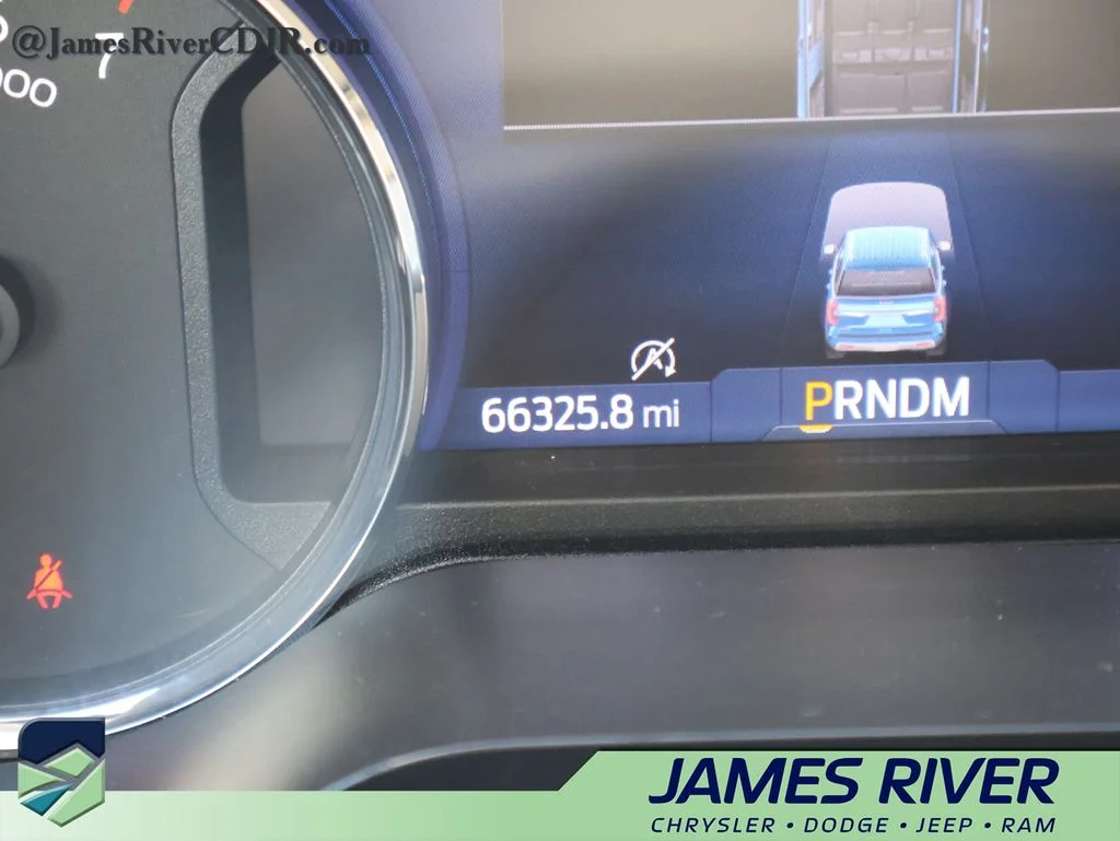 Used 2024 Gray Ford Limited image 32
