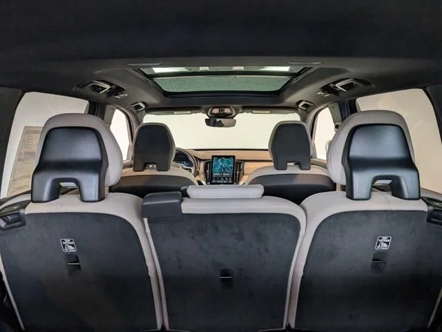 2026 Volvo XC90 Ultra - Photo 30
