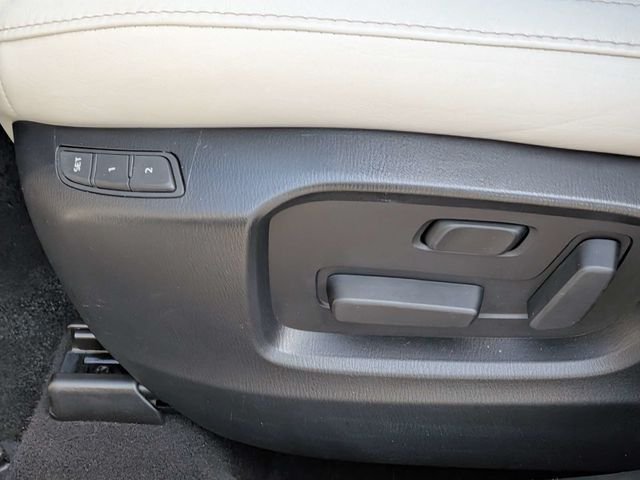 Used 2019 White Mazda Grand Touring image 20