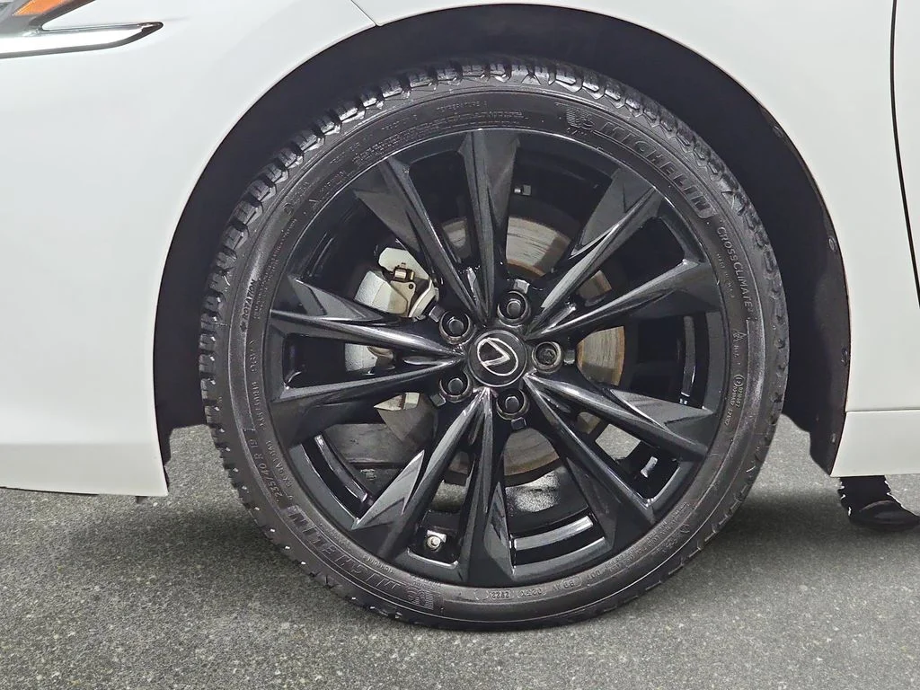 Used 2023 White Lexus 250 image 34