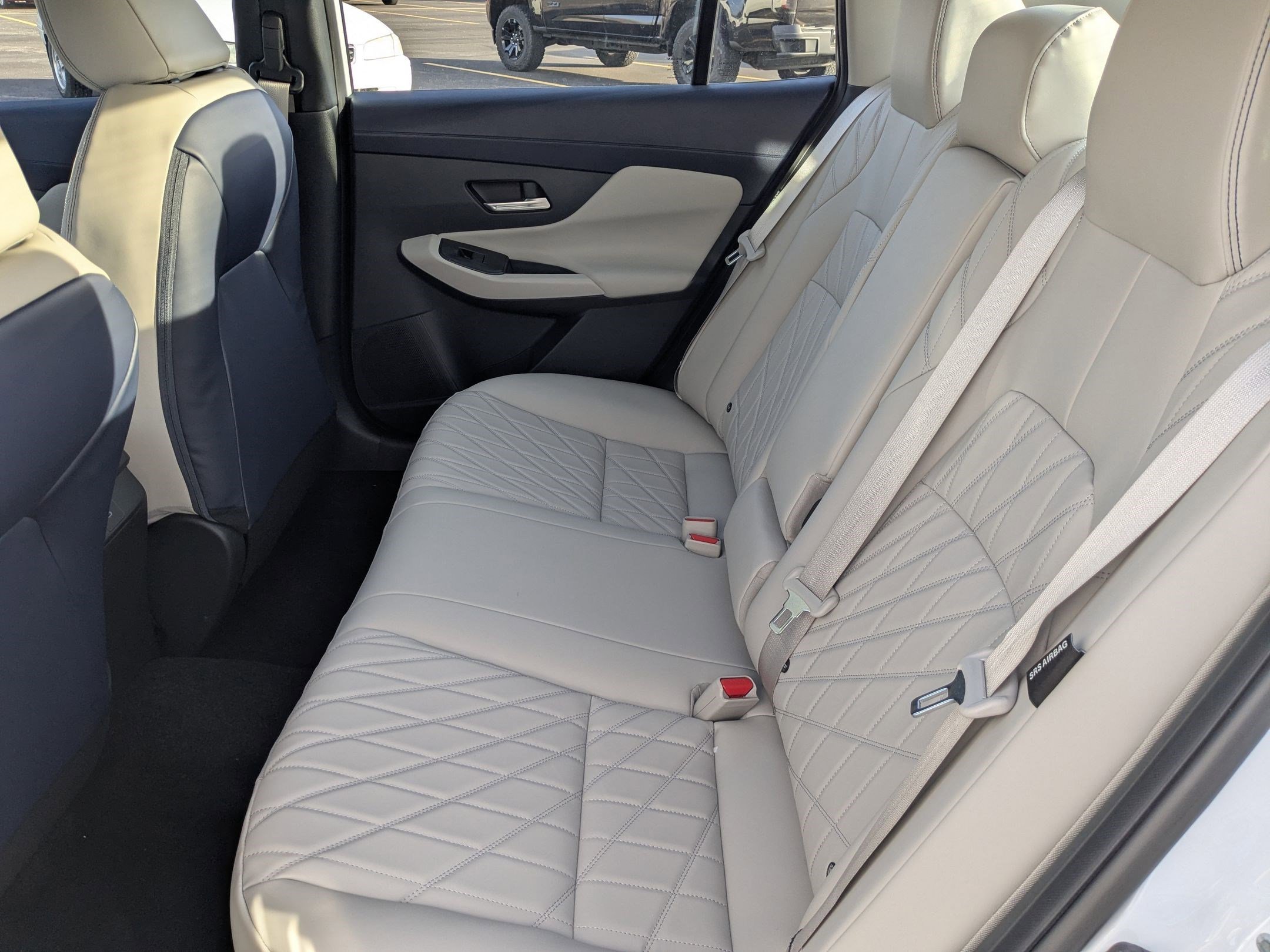 New 2026 Aspen White Tricoat Nissan SL image 16
