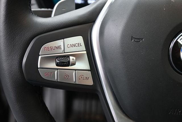Used 2024 Black BMW xDrive30i image 23