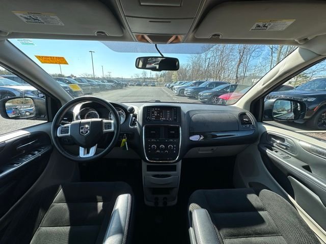 Used 2017 Dodge Grand Caravan SE with VIN 2C4RDGBG5HR618978 for sale in Ashland, VA