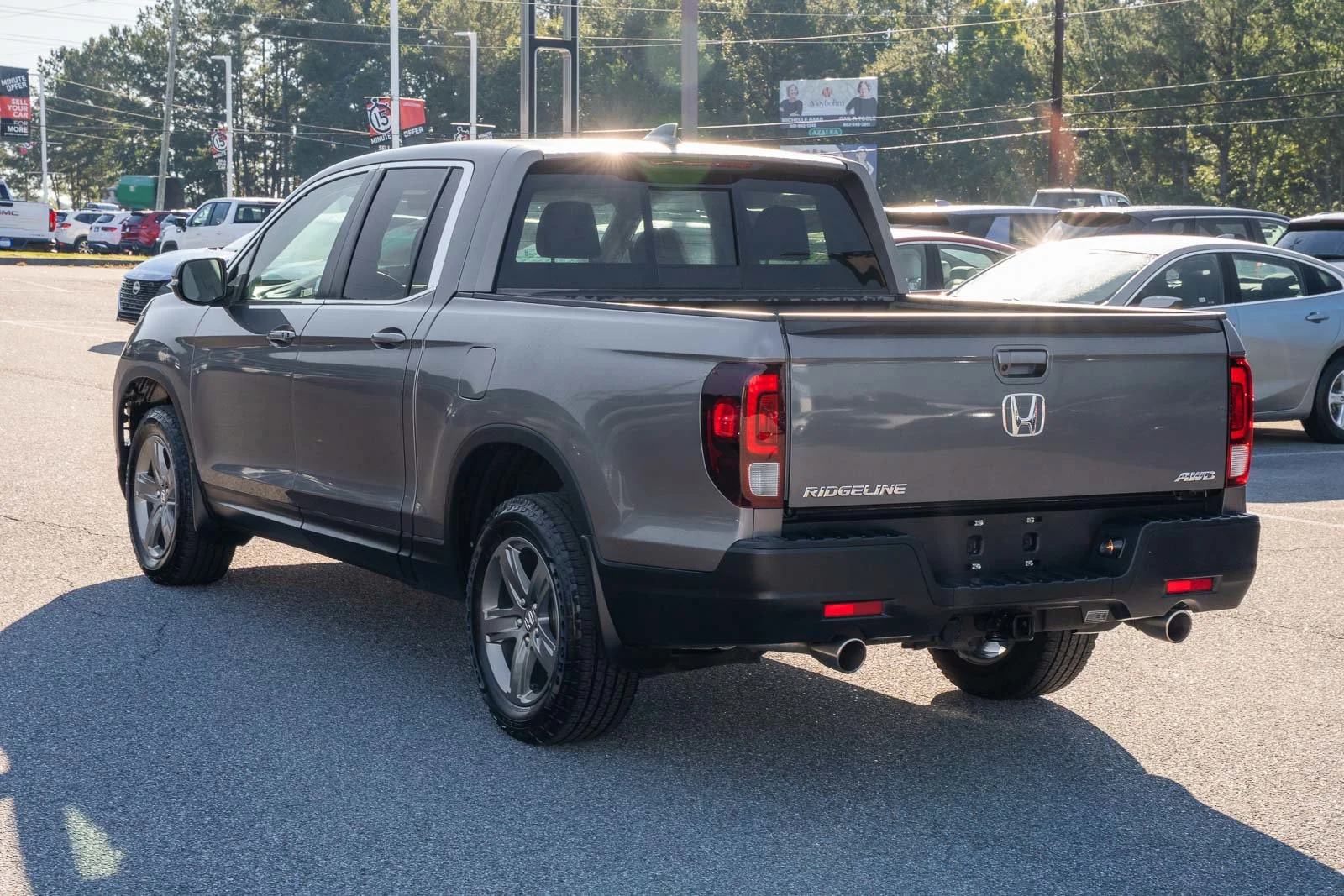 Used 2023 Gray Honda RTL image 4