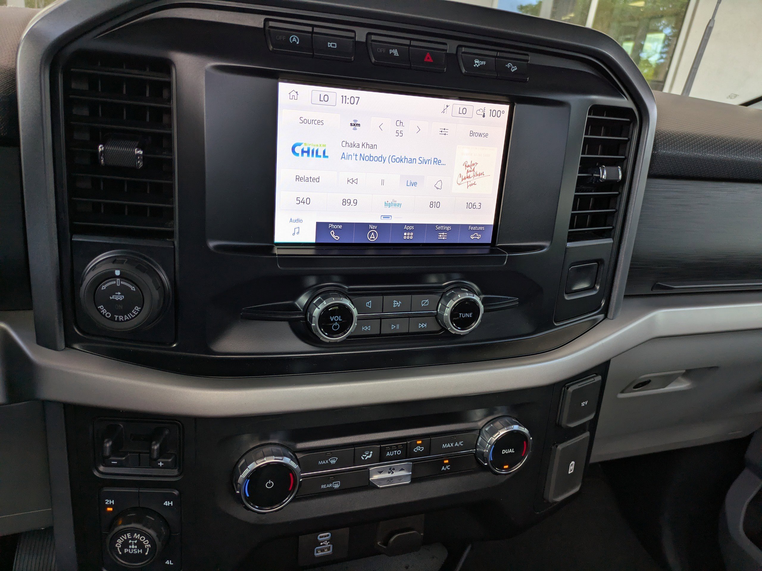 Used 2023 Black Metallic Ford XLT image 19