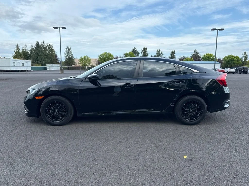 Used 2019 Crystal Black Pearl Honda LX image 4