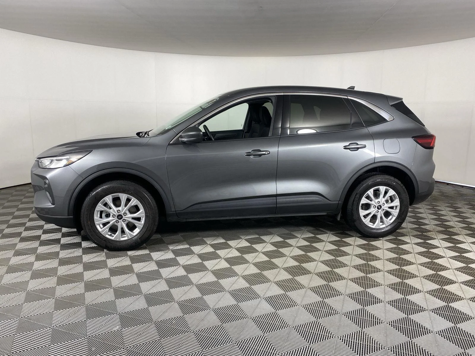 Used 2024 Carbonized Gray Ford Active image 4