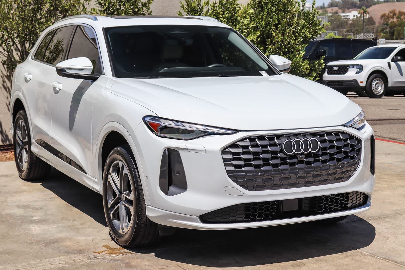 Used 2025 White Audi Premium image 3