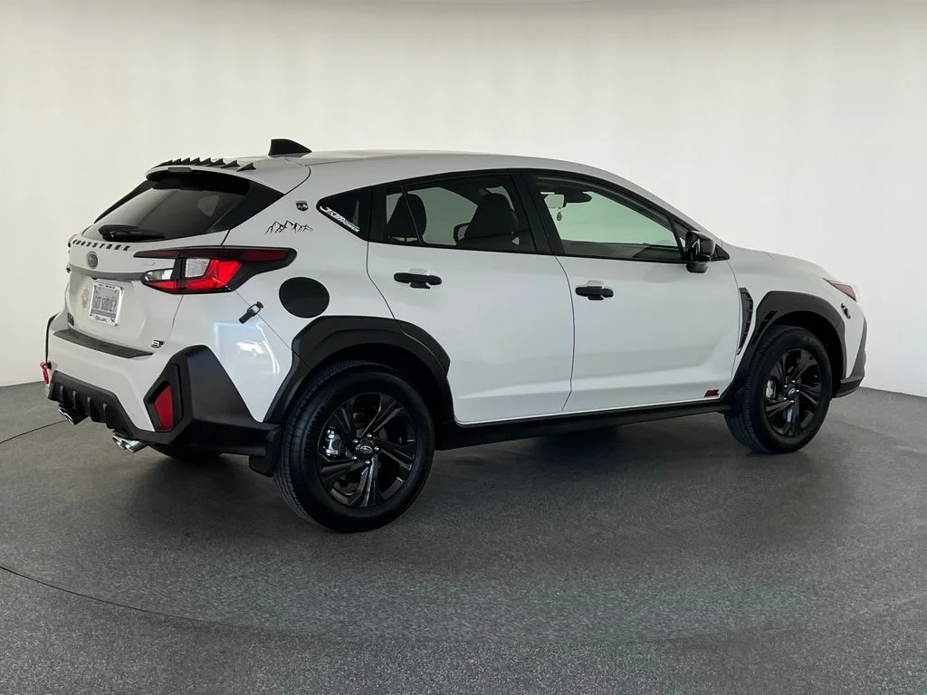 Used 2024 White Subaru Base image 3