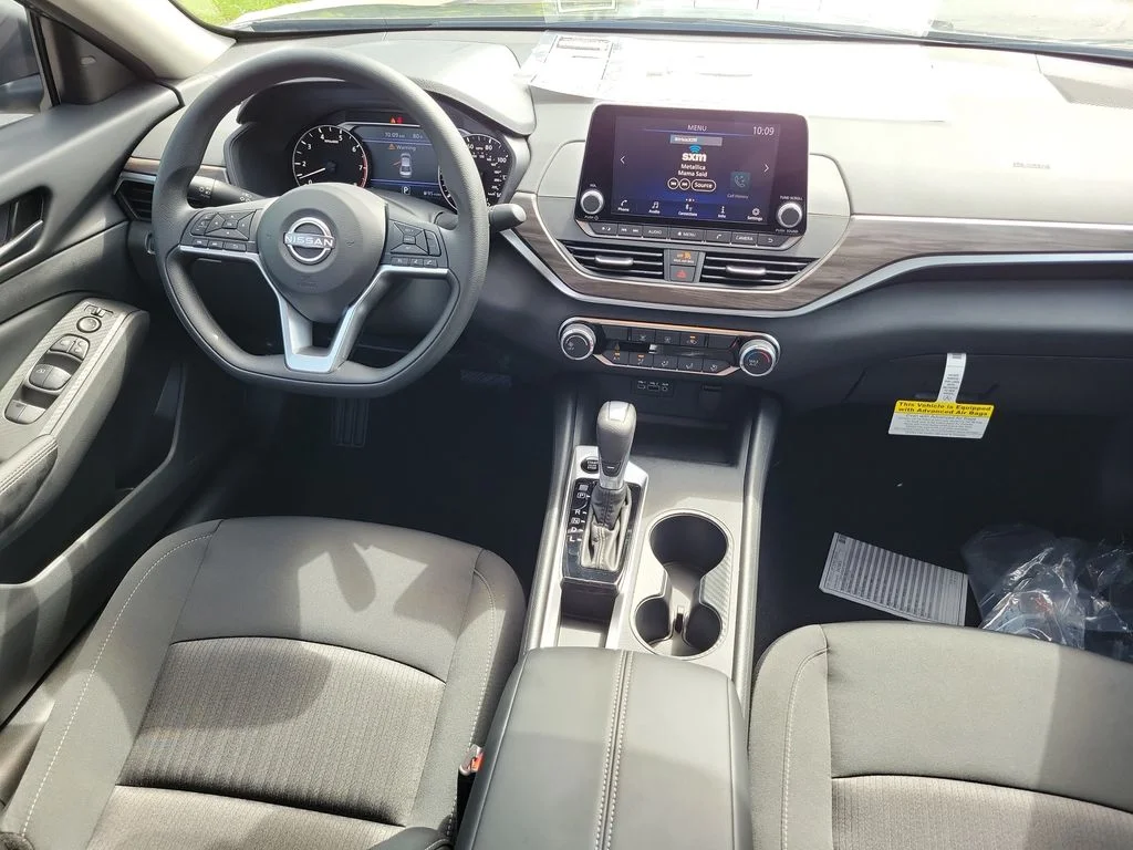 New 2026 Gray Nissan 2.5 SV image 15