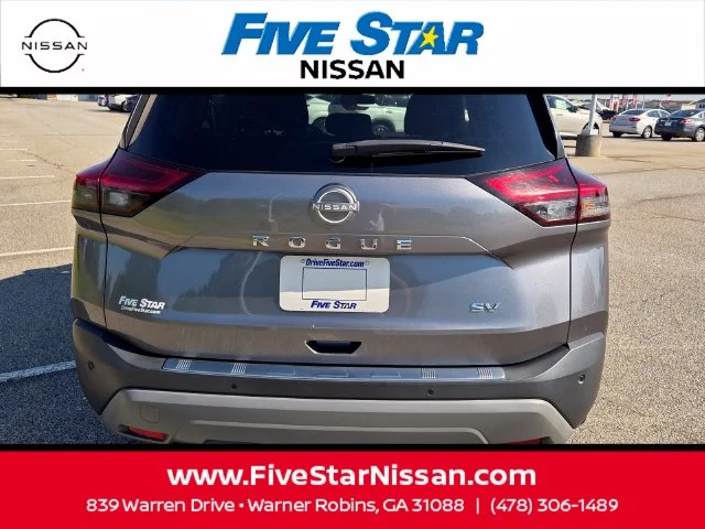 Used 2023 Gray Nissan SV image 10
