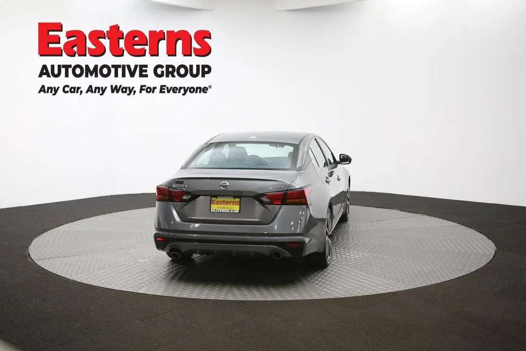 Used 2022 Gray Nissan 2.5 SR image 34