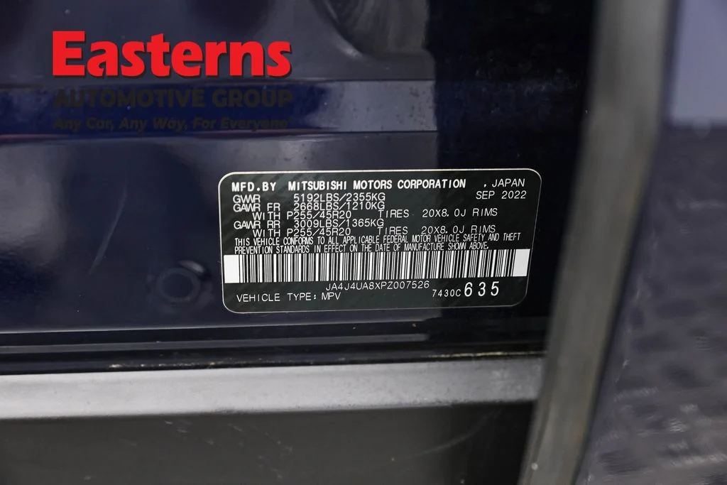 Used 2023 Blue Mitsubishi SE image 36