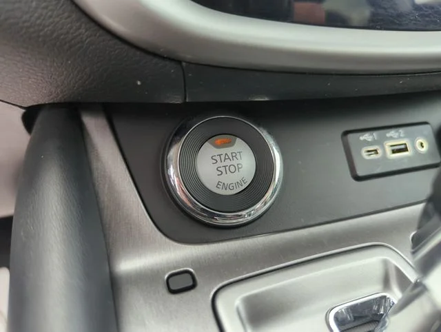Used 2022 Gray Nissan SL image 46