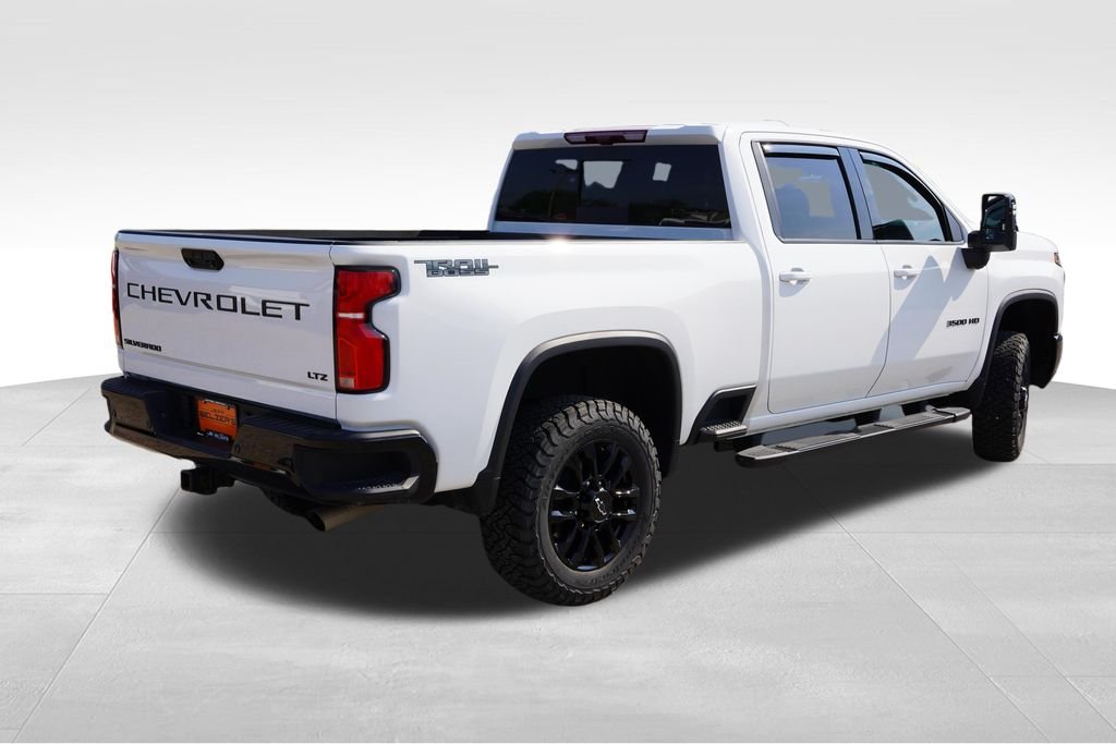 Used 2025 White Chevrolet LTZ image 5