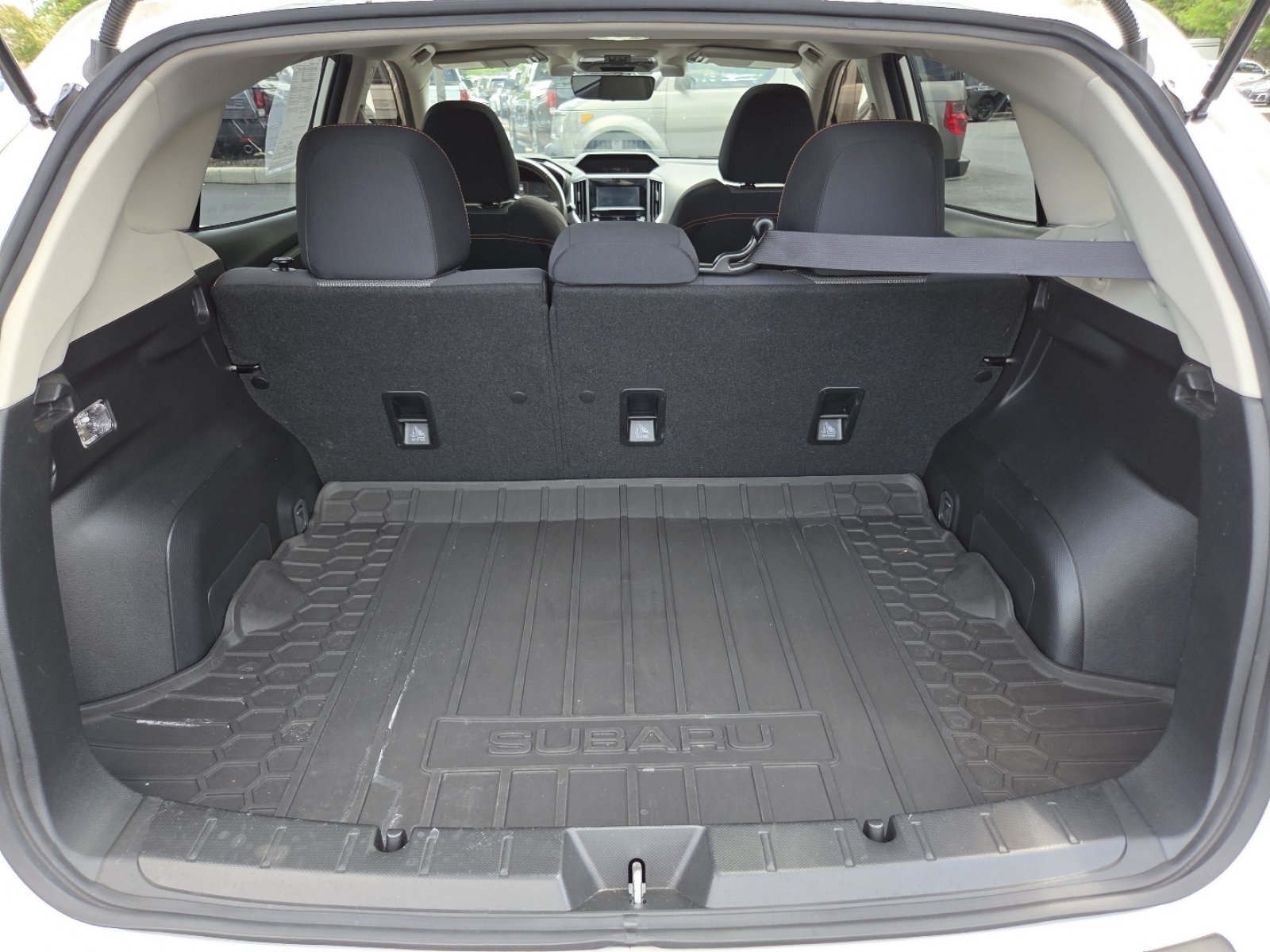 Used 2022 Crystal White Pearl Subaru Premium image 24