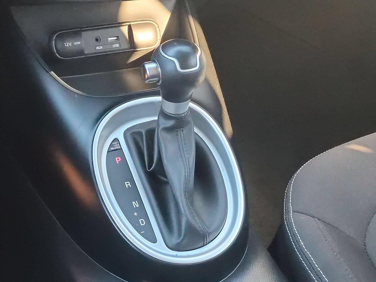 Used 2018 Titanium Gray Kia Base image 27