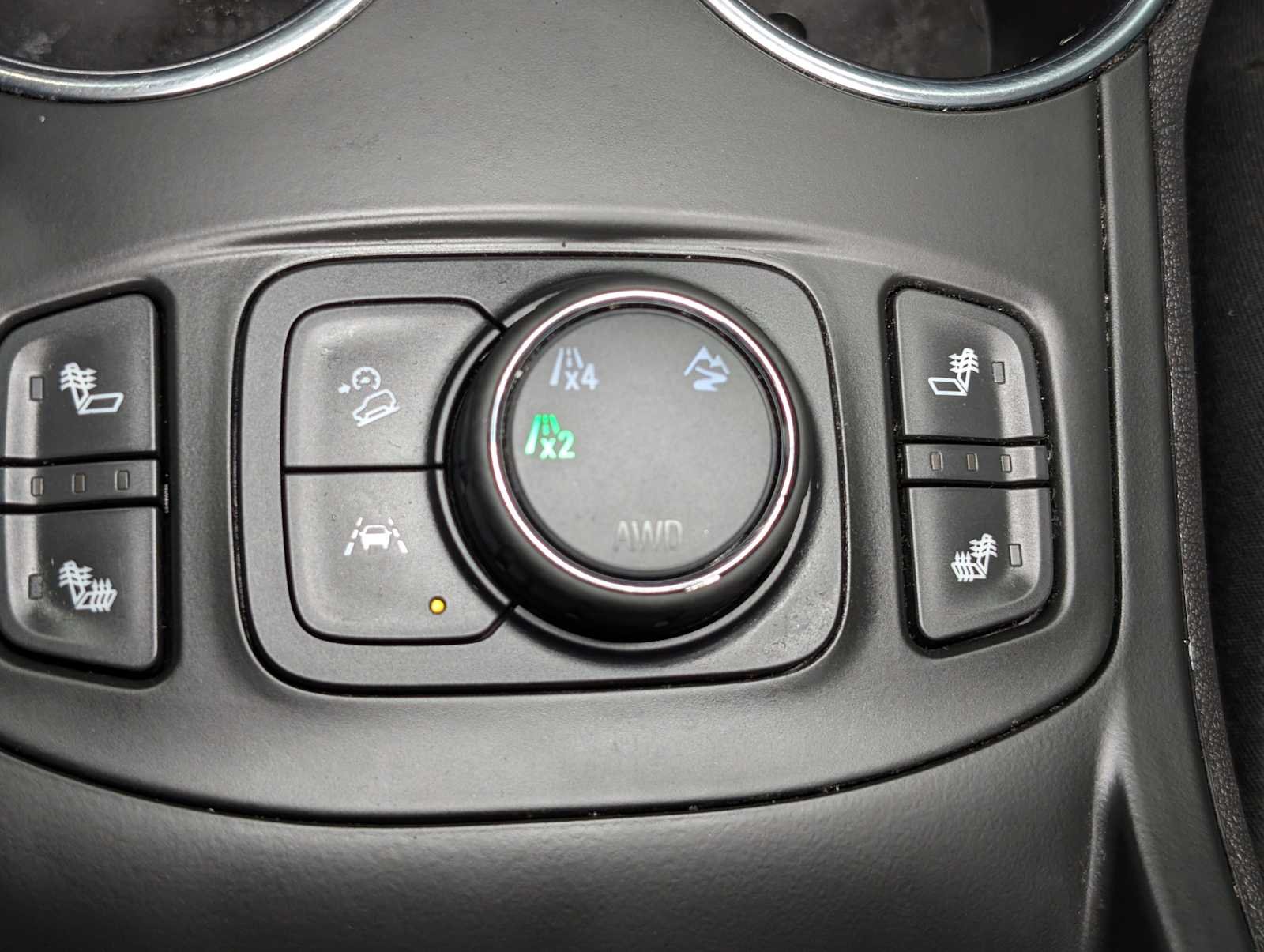 Used 2022 Ebony Twilight Metallic GMC SLE image 28