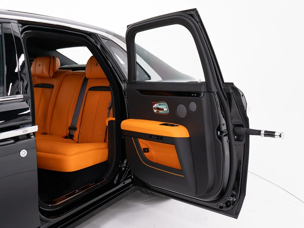 New 2027 Black Diamond Rolls-Royce  image 30