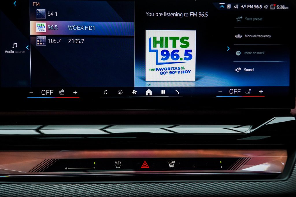 Used 2026 Gray BMW eDrive40 image 31