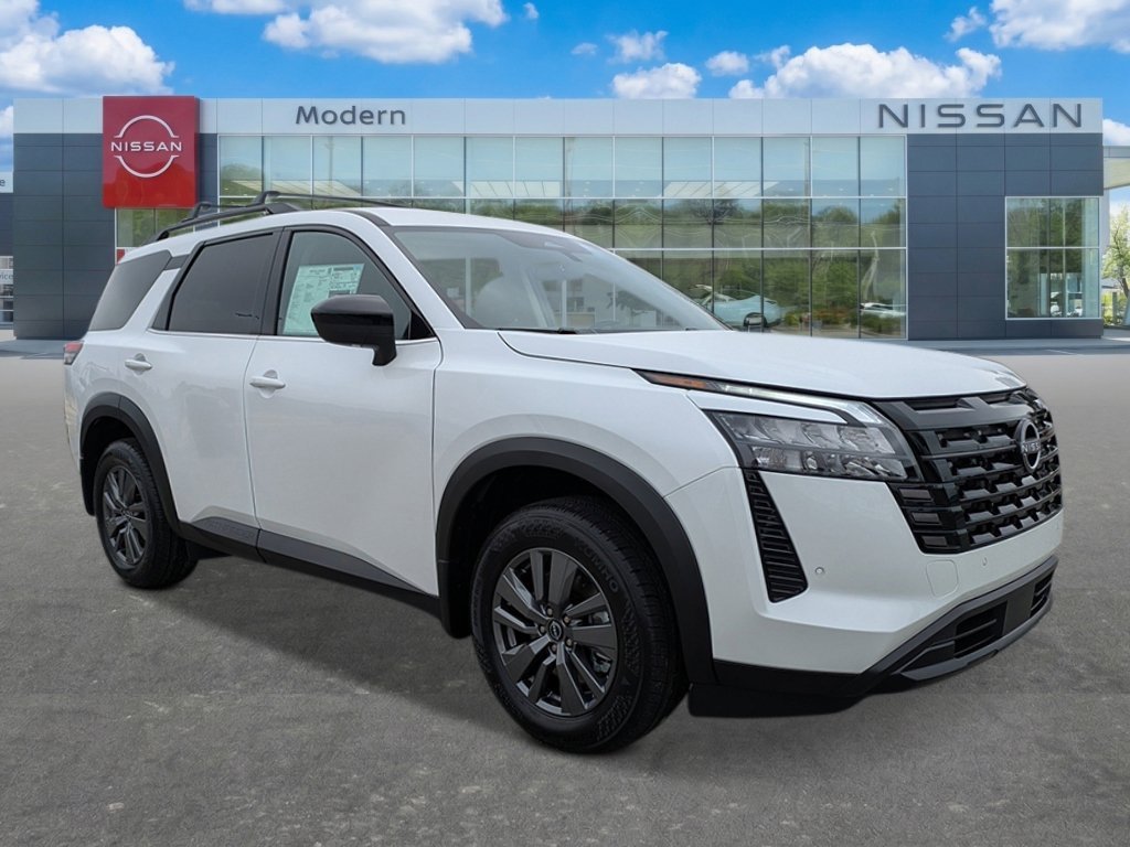 New 2026 Everest White Pearl Tricoat Nissan SV image 7