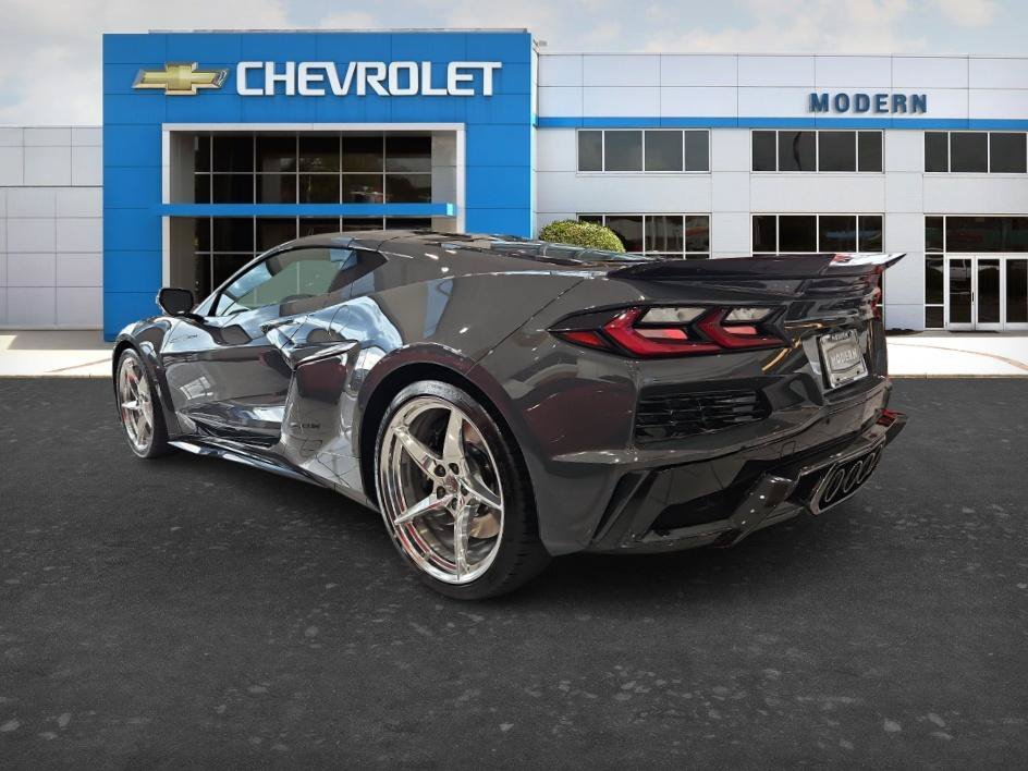 2027 Chevrolet Corvette 1LZ - Photo 6