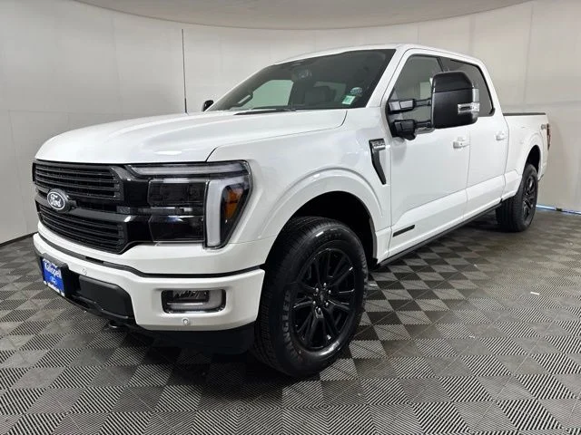 New 2026 Star White Metallic Tri-Coat Ford Platinum image 8
