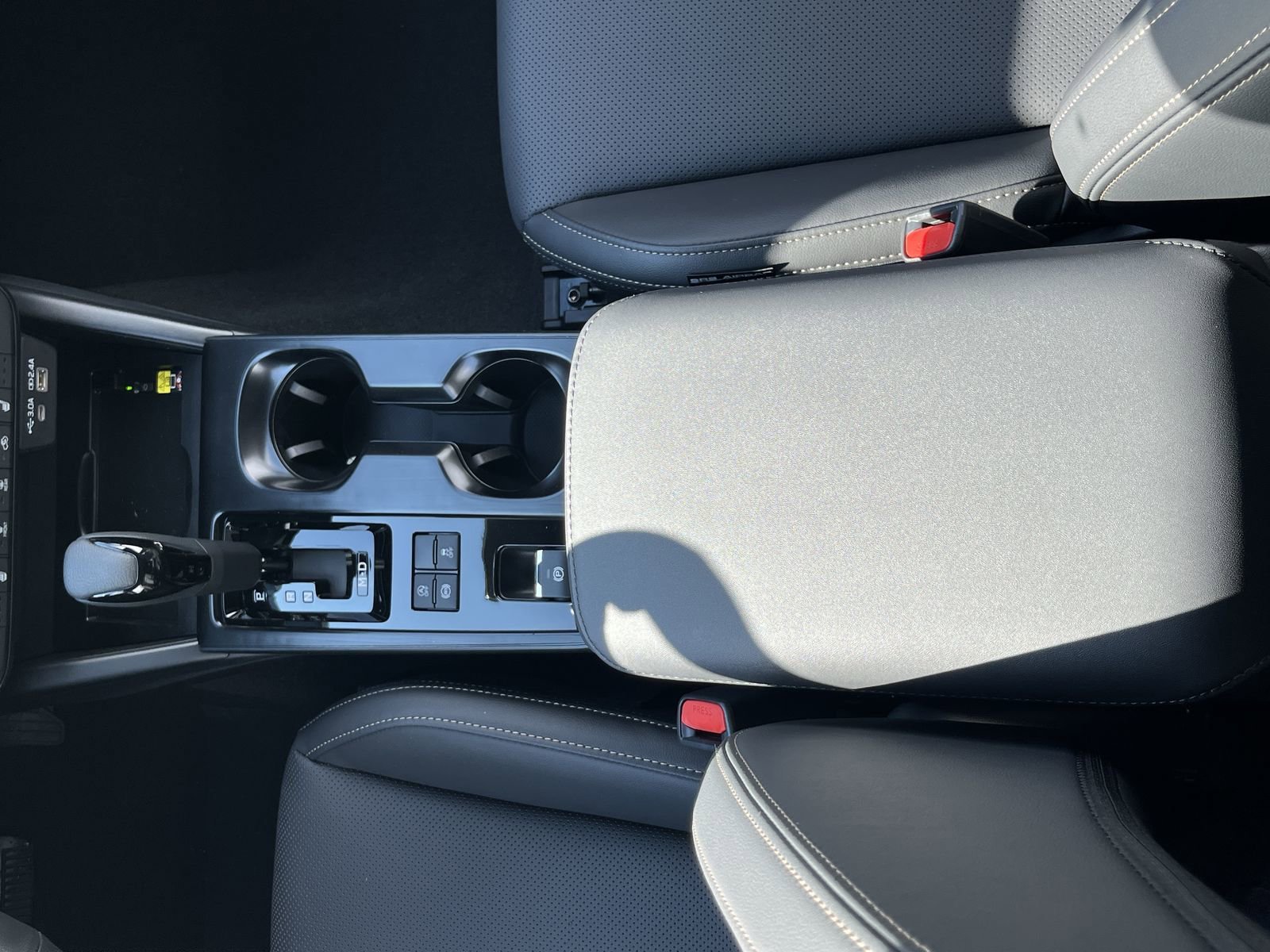 2026 Subaru Outback Limited - Photo 25
