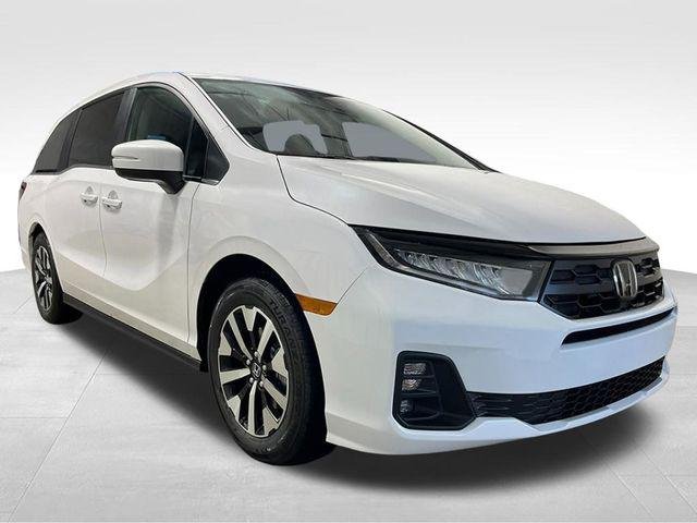 New 2026 Platinum White Pearl Honda EX-L image 9