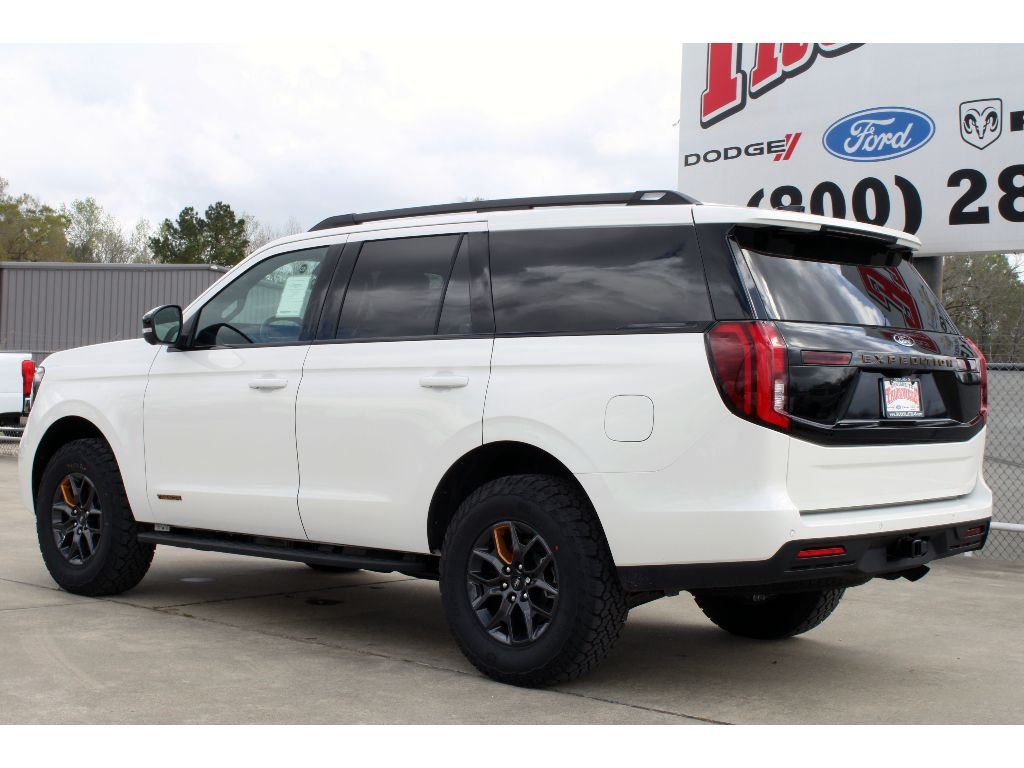 New 2026 Star White Metallic Tri-Coat Ford Tremor image 26