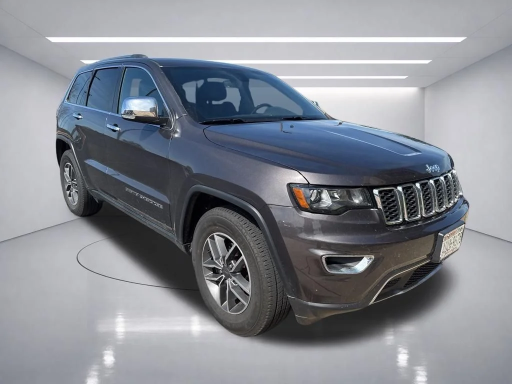 Used 2019 Granite Crystal Metallic Clearcoat Jeep Limited image 20