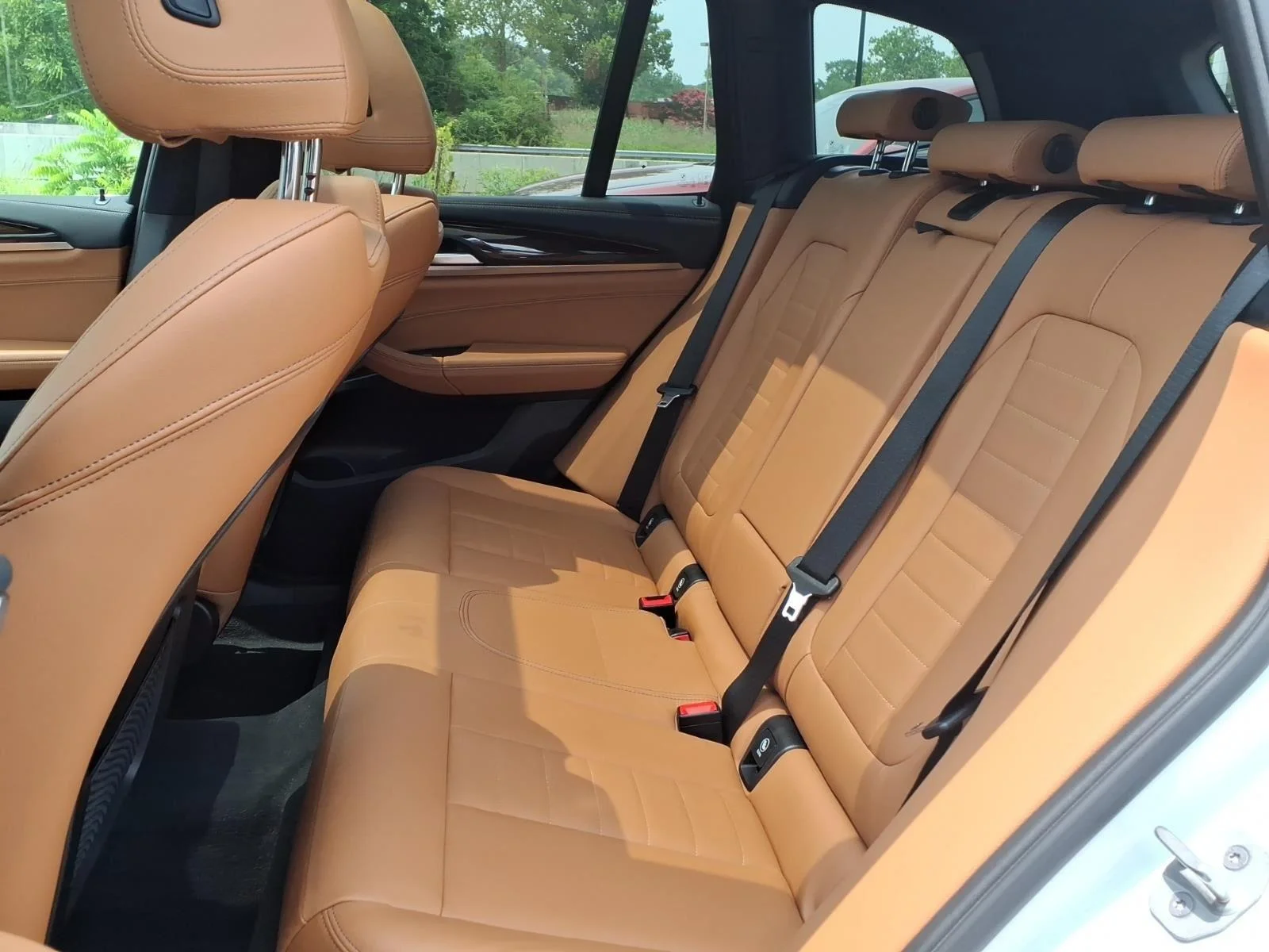 Used 2022 Alpine White BMW M40i image 20
