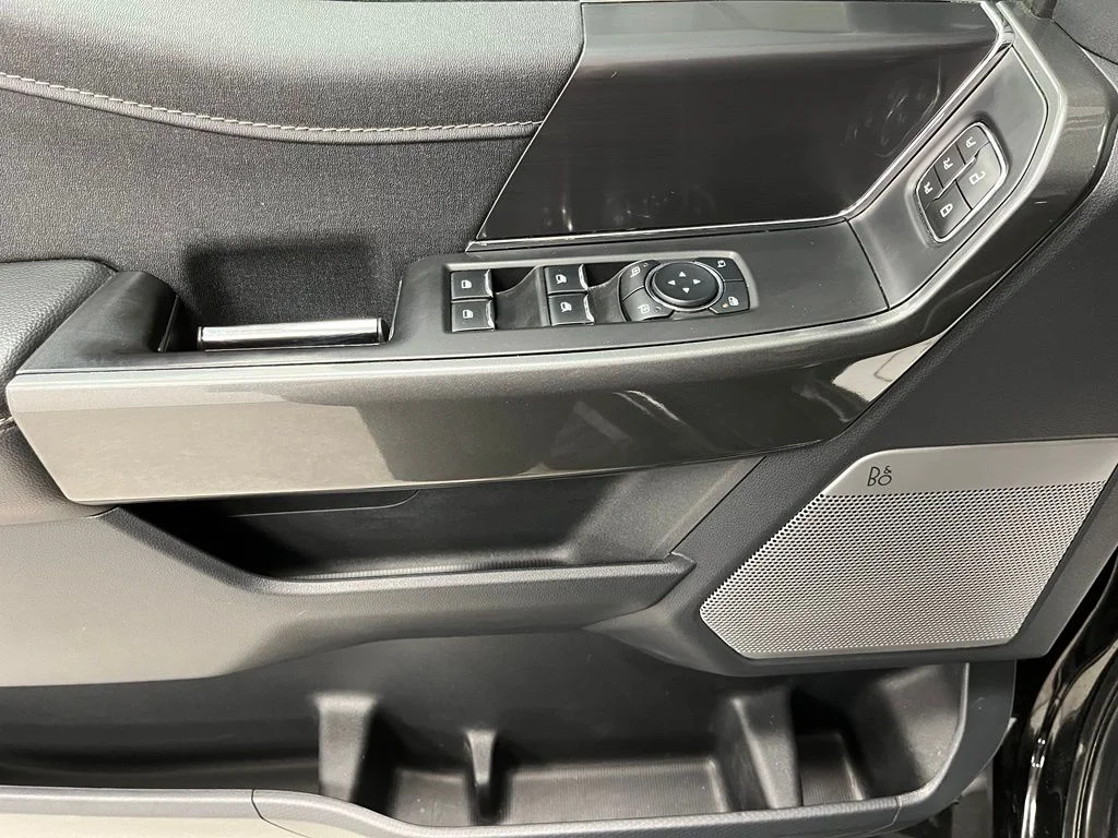 Used 2023 Black Ford Lariat image 21
