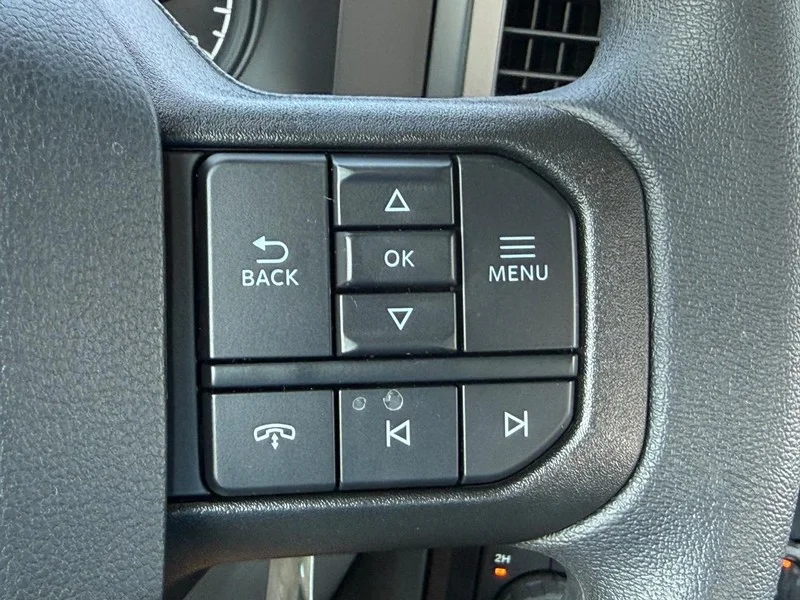 New 2027 Oxford White Ford XL 4WD Crew Cab 6.75
