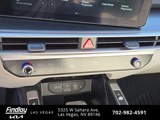 New 2026 White Kia S image 18