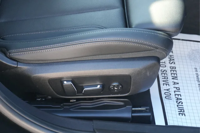Used 2024 Black BMW 330e xDrive image 19