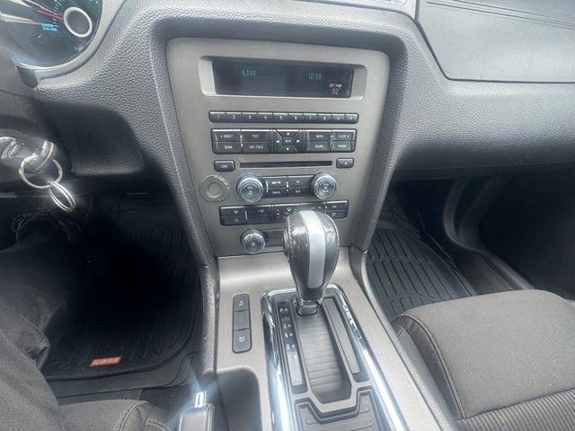 Used 2013 Performance White Ford V6 image 9
