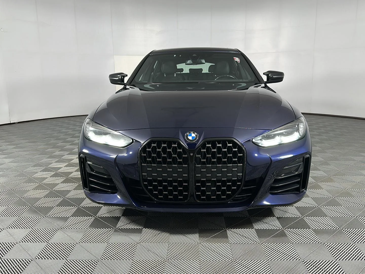 Used 2024 Tanzanite Blue II Metallic BMW M440i xDrive image 3