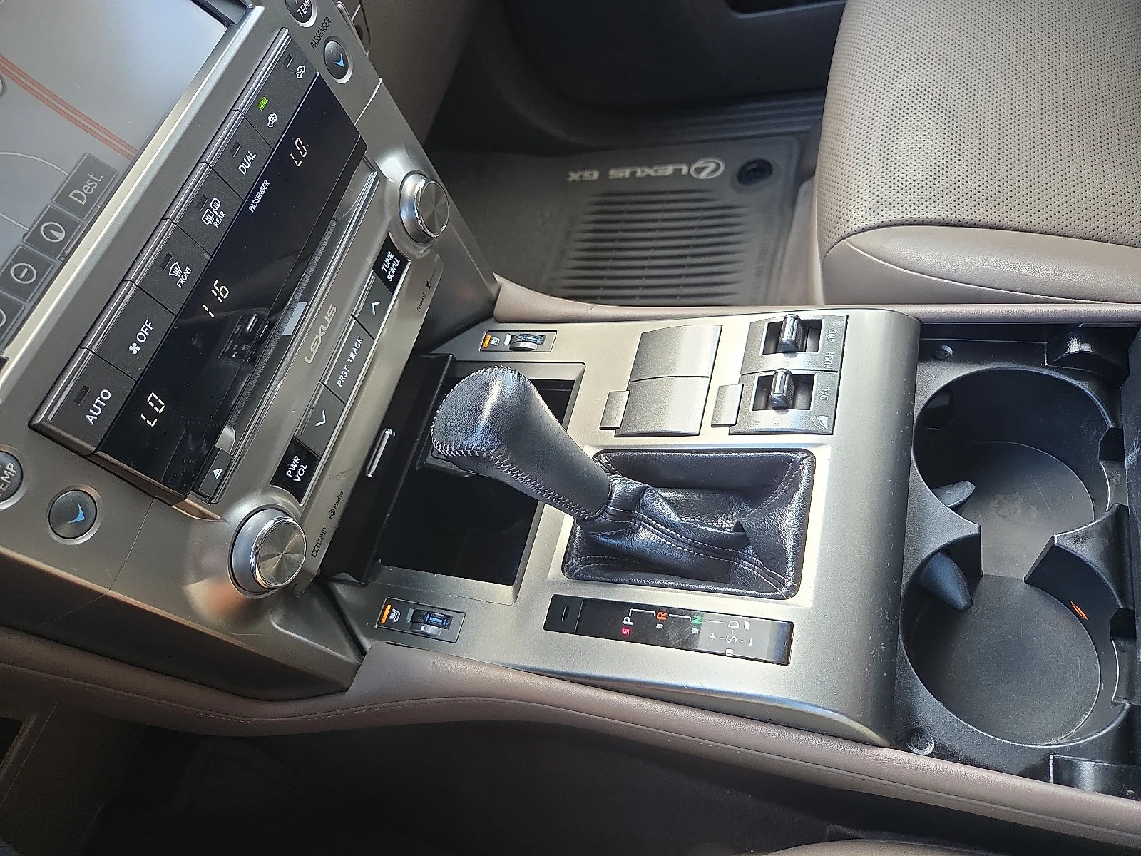 Used 2017 Nightfall Mica Lexus GX 460 image 25