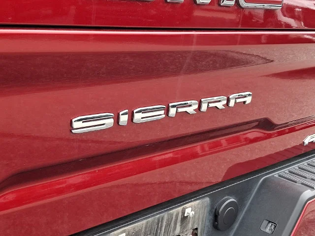Used 2024 Red GMC AT4 image 34