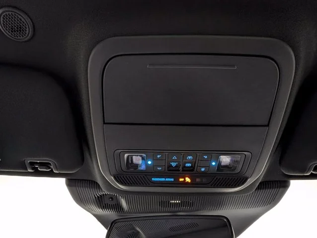 New 2027 Avalanche Gray Ford ST-Line image 38