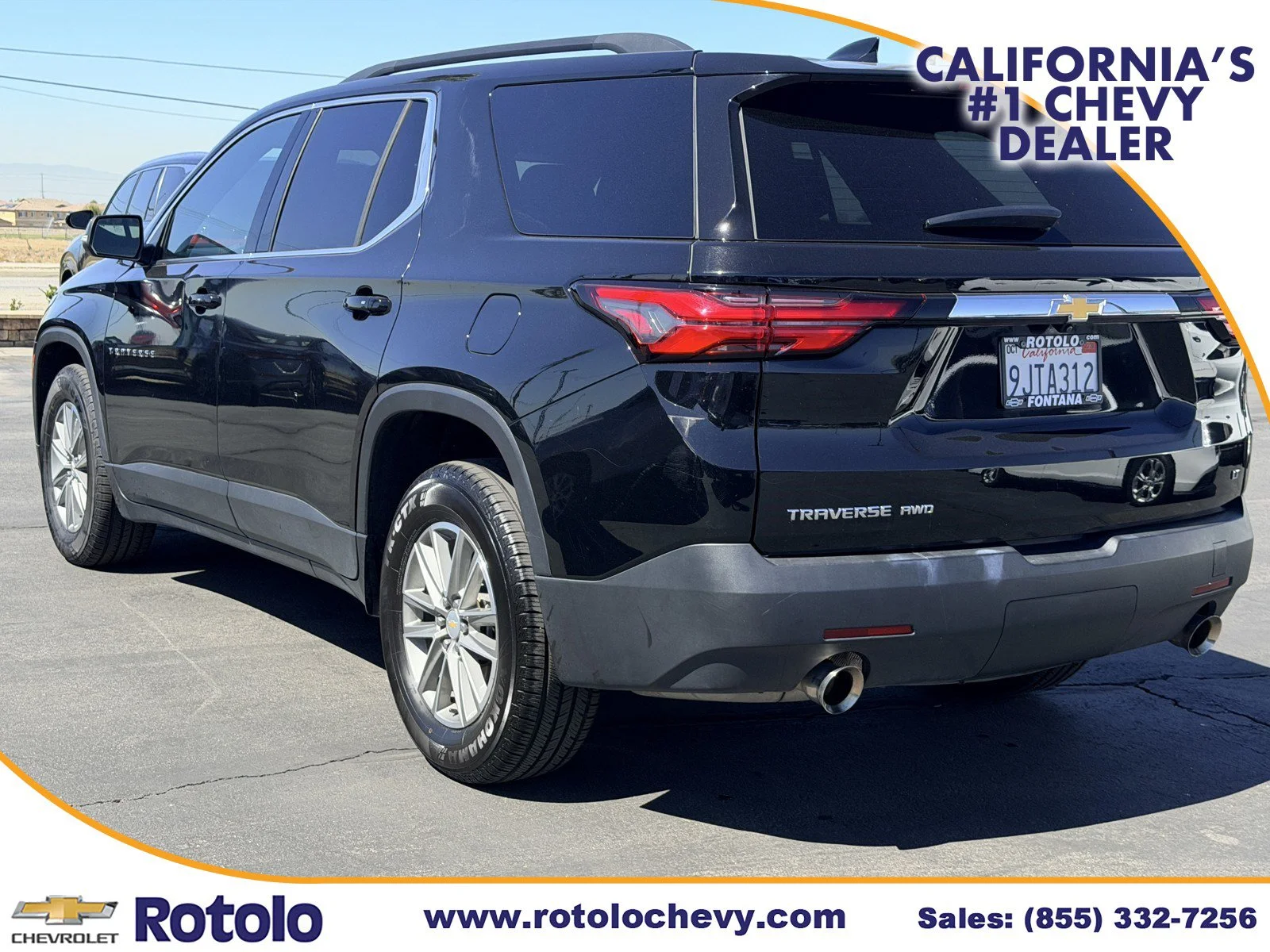 Used 2023 Mosaic Black Metallic Chevrolet LT Cloth image 4