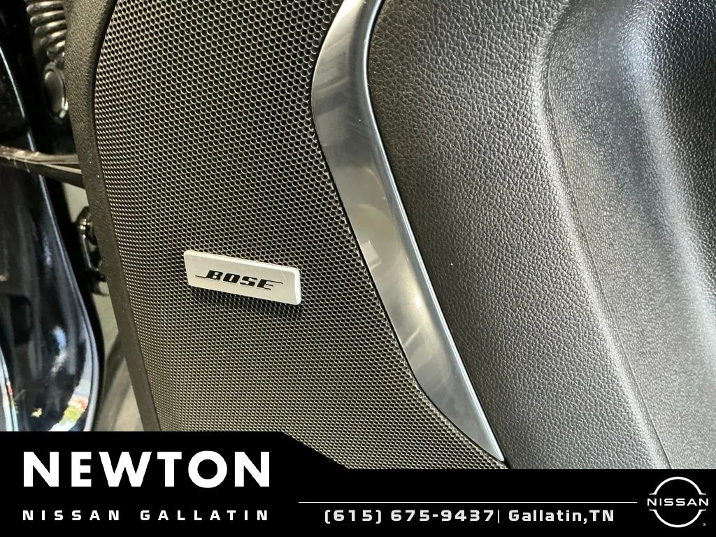 Used 2021 Onyx Black GMC SLT image 33