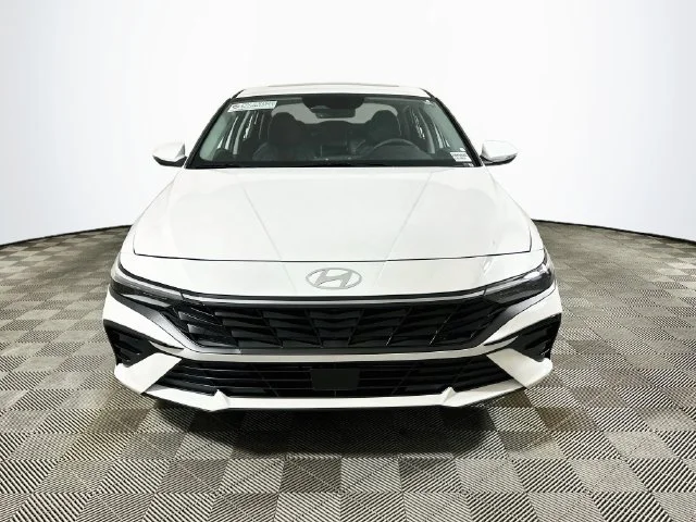 New 2026 Hyundai ELANTRA Limited