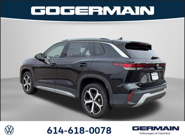 New 2026 Deep Black Pearl Volkswagen 2.0T SE image 8